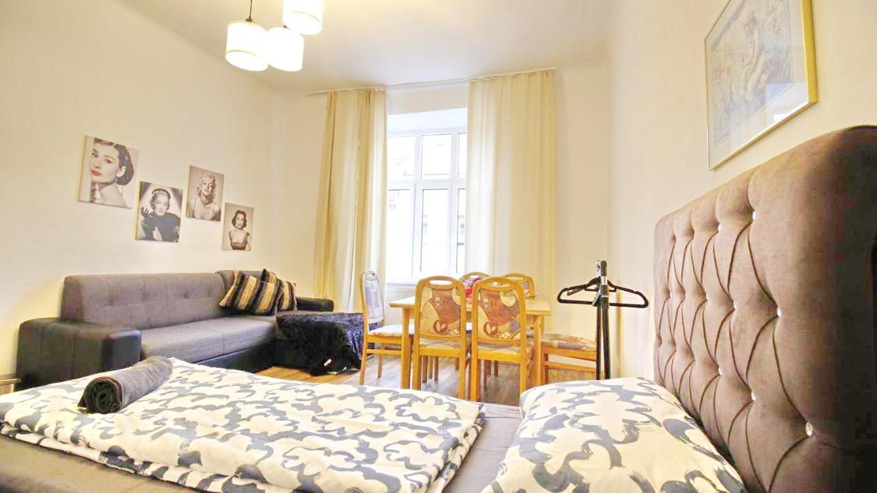 Comfortable Rooms Near Schoenbrunn Palace Hl Wien Eksteriør billede