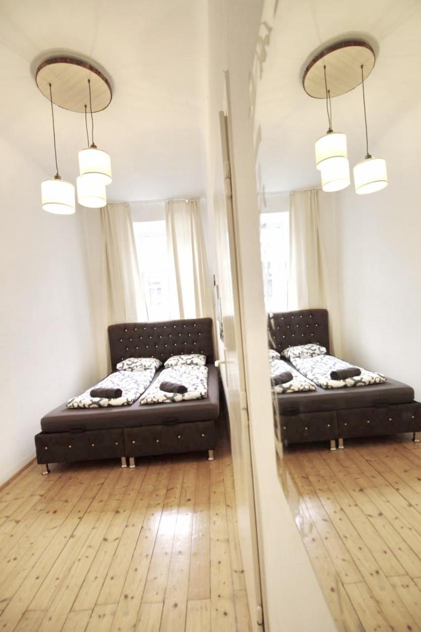 Comfortable Rooms Near Schoenbrunn Palace Hl Wien Eksteriør billede